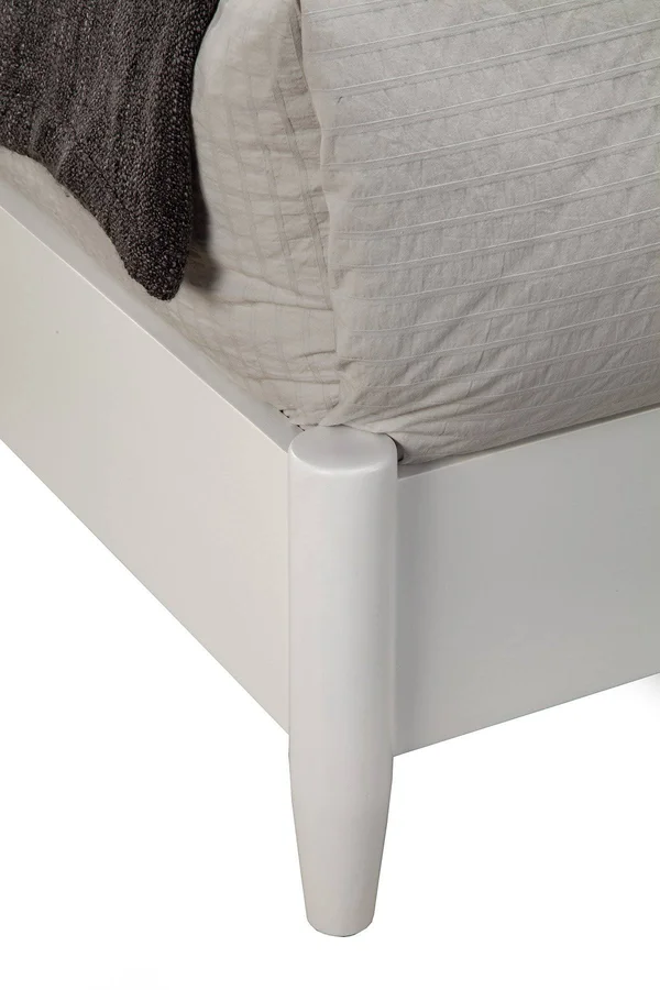 Alpine Furniture Flynn White Retro Full Bed