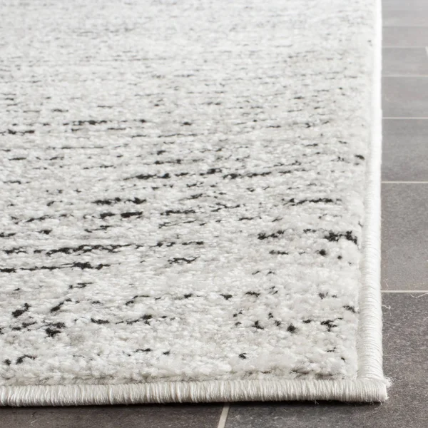Safavieh Adirondack ADR117B 5&1x22 x 7&6x22 Ivory - Silver Area Rug