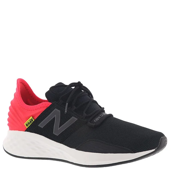 New Balance Men's Fresh Foam Roav - Black/Red (Size 11)