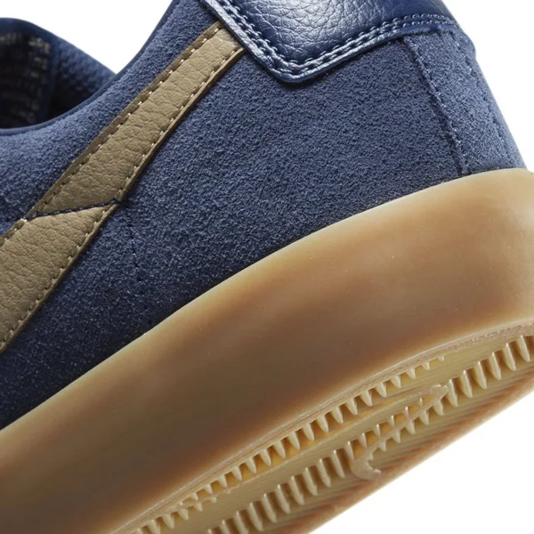 Nike SB Zoom Blazer Low GT 7.5