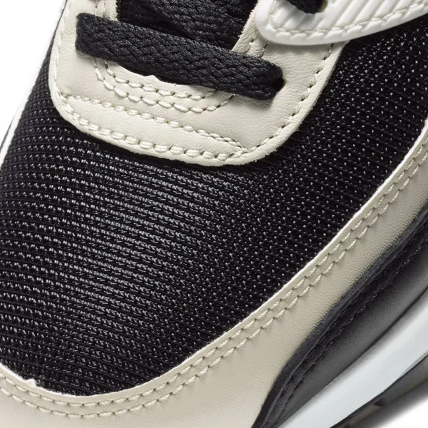 Nike Women's Air Max 90 Shoes - Black