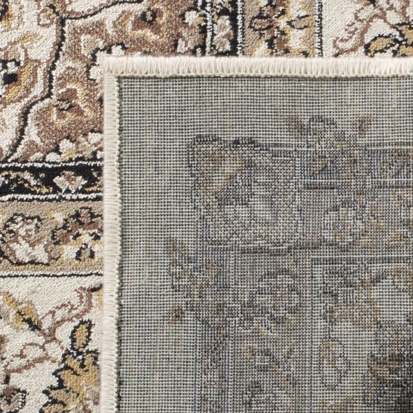 Safavieh Atlas ATL668P 5&3x22 x 7&6x22 Silver, Silver Area Rug