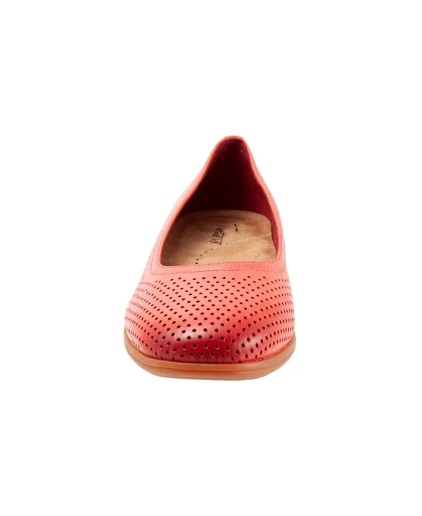 Trotters Darcey 6 Women's Tan