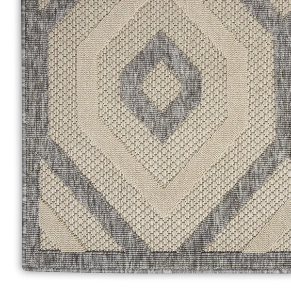 6'x9' Rectangle Indoor and Outdoor Loomed Geometric Area Rug Off-White, White - Nourison
