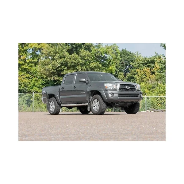 Rough Country 2in Toyota Leveling Lift Kit (05-19 Tacoma Red) 744RED