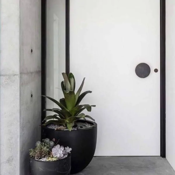 DreamPatio Long Beach 1-Piece Fiberstone Planter - 12x12x10 - Silver