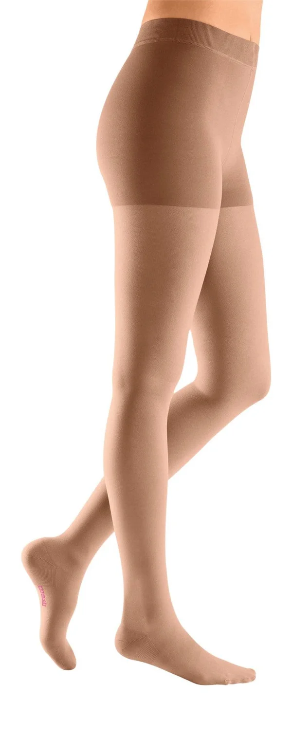 Mediven Plus - 30-40 mmHg, Panty, Closed Toe Beige, IV-Petite