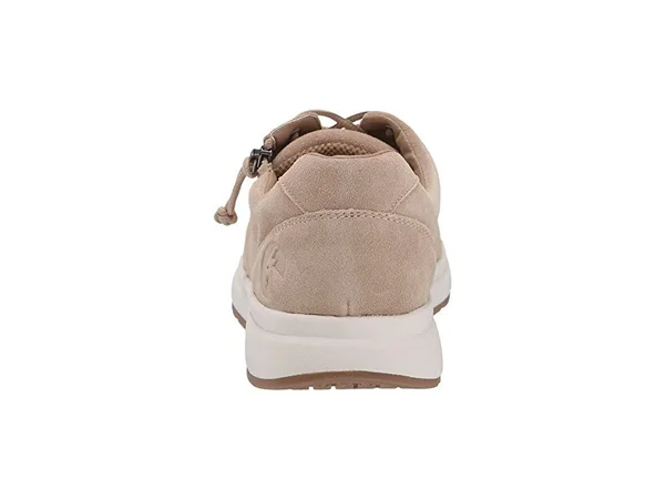 Billy Footwear Comfort Suede Lo Women's Shoes Tan : 7.5 M