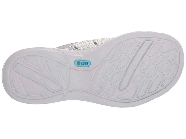 Bzees Jubilee Sandal - Women's - White/Silver
