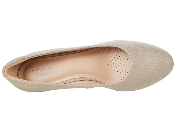 Clarks Women's Collection Mallory Luna Shoes - Natural Metallic Textile
