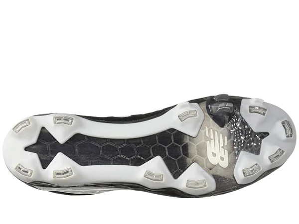 New Balance Men's 3000v4 Mid TPU Baseball Cleats in Black/White (11.5)