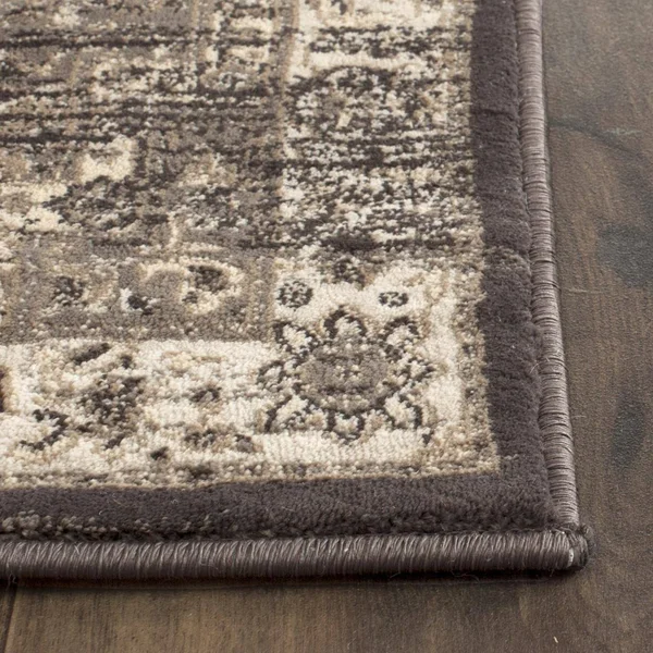 Safavieh Vintage Black/Ivory Area Rug; 9& x 12&