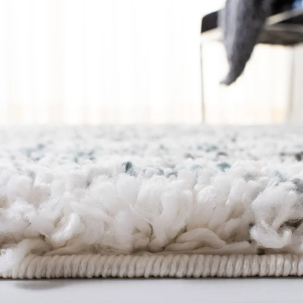 Safavieh Fontana Shag 800 FNT850B Rug 5&3x22x7&6x22 Rug