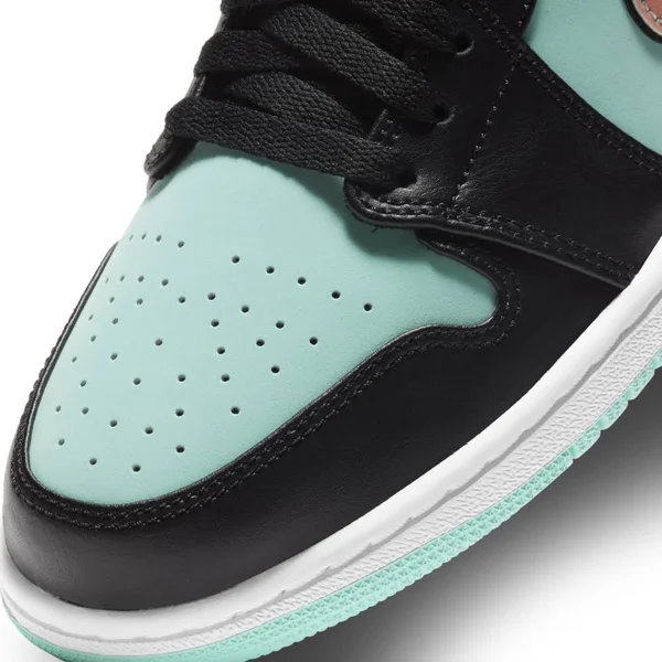 Air Jordan 1 Low SE Tropical Twist 10.5