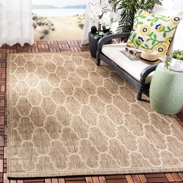 Safavieh Courtyard Navy & Beige 4& x 5&-7x22 Indoor/Outdoor Rug