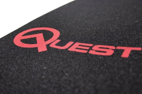Quest Qt-nsc44c The Super Cruiser The Original Artisan Bamboo and Maple 44x22 Longboard Skateboard