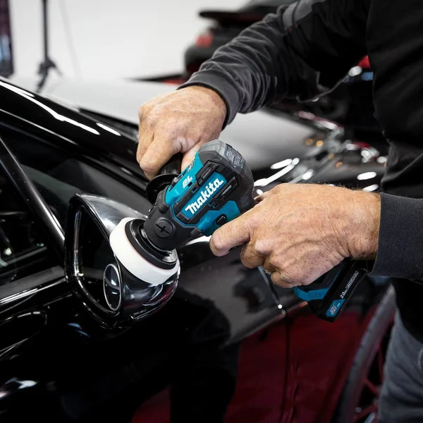 Makita VP01R1 12V Max CXT Lithium‐Ion Brushless 3x22 Polisher, 2x22 Sander Kit (2.0Ah)