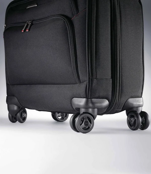 Samsonite Xenon 3 Spinner Mobile Office Notebook carrying case