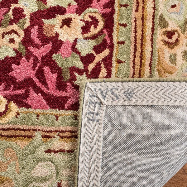 Safavieh Savonnerie SAV114Q 2&6x22 x 8&0x22 Runner Red - Ivory Area Rug