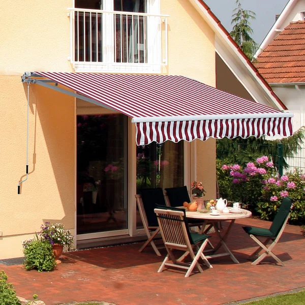 Outsunny Openable Outside Sun Shade for Window/Door to Reduce Heat in Your Home - Red
