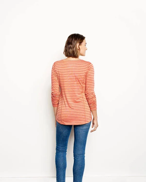 Outsmart Tech Tee for Women - White, Size Small