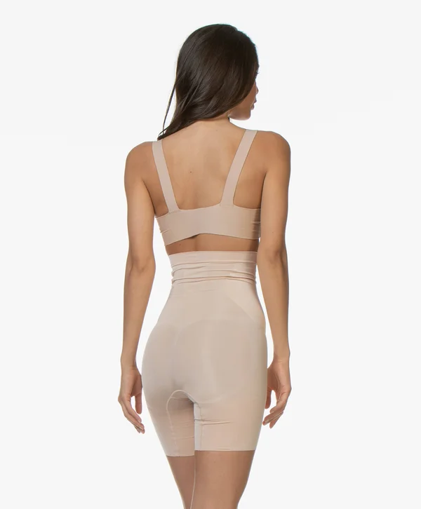 Spanx Oncore High Waisted Mid-Thigh Shorts Soft Nude, L
