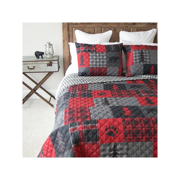 Donna Sharp Red Forest King Quilt Set
