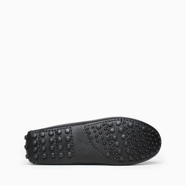 Minnetonka Moccasin - Men's P.W. Driving Loafer (The Original) in Black, Size 6W, Handmade