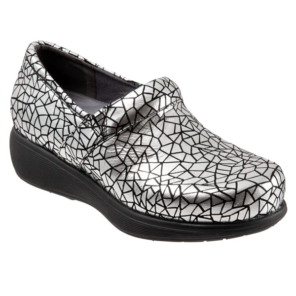 Softwalk Meredith Sport Women's Shoes Iridescent 7.5 Medium (B)