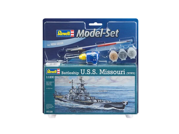 Revell Battleship USS Missouri