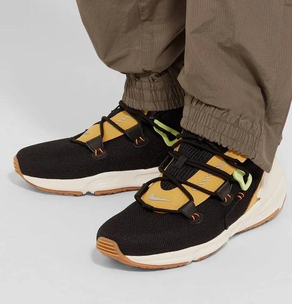 Nike Zoom Moc Black