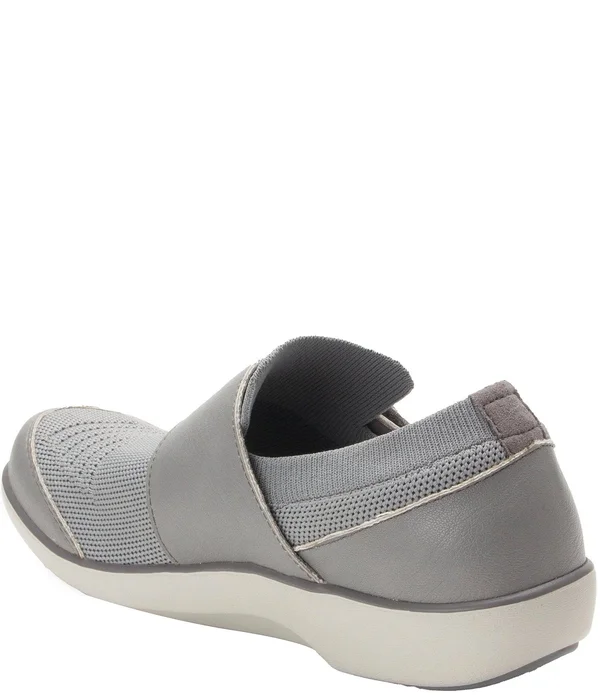 Alegria Women's Traq Qwik Shoes - Peeps Black in Size 35