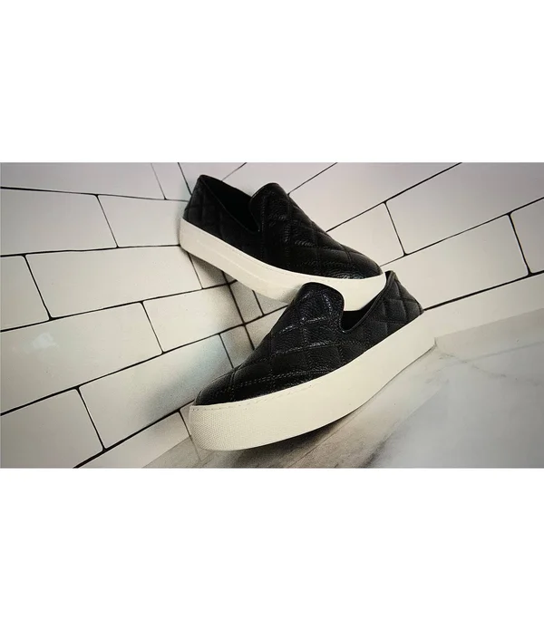 Women's Steve Madden Globe Quilted Slip-On Sneaker - Size 10 M - Grey