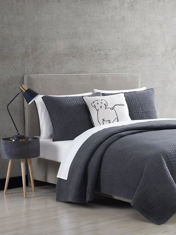 Ed Ellen DeGeneres Sleep Soft Quilt Set - King, Blue