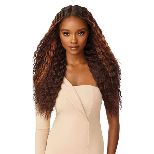 Outre Synthetic Melted Hairline Lace Front Wig - Lilyana (DRFF4/STRGD)