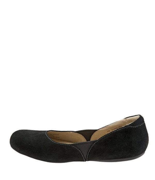 SoftWalk Norwich Flat - Women's - Black Suede