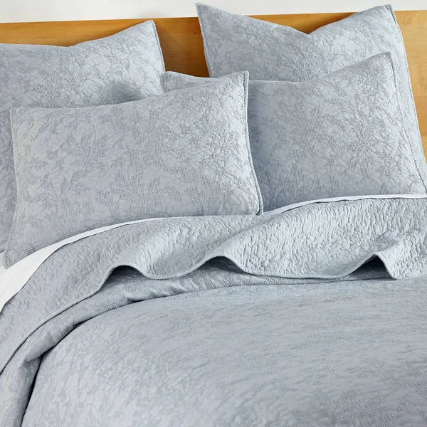 Homthreads Emory Quilt Set & Shams, Light Blue, King