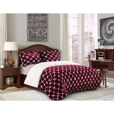 Single Comforter George Oliver Size: Full Comforter, Color: Burgundy