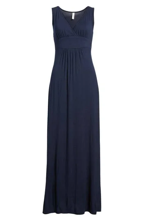 Petite Women's Loveappella V-Neck Jersey Maxi Dress