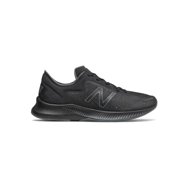 Men's New Balance Pesu Running Shoe - Black - Size 8