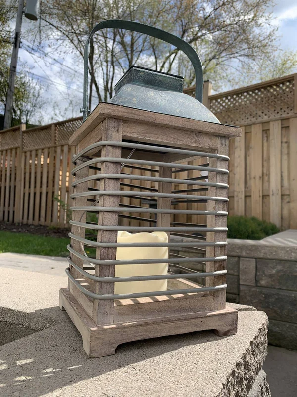 Lantern Metal & Wood with LED Candle 15.8Tall