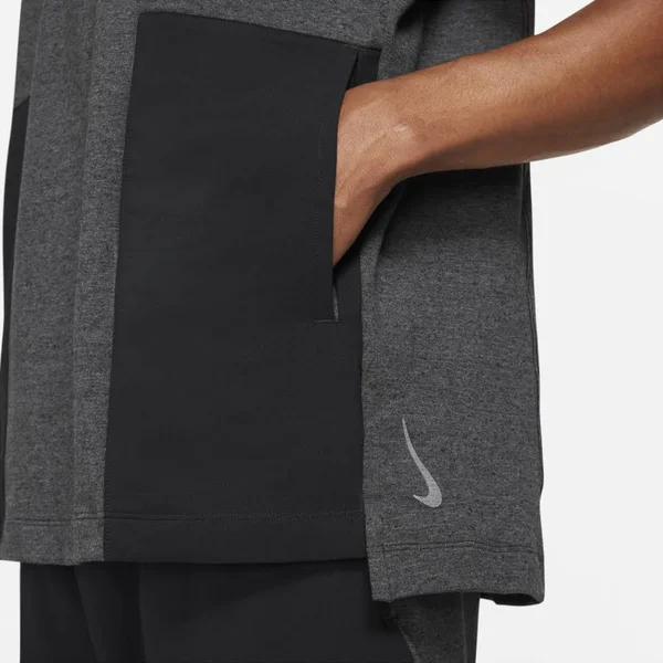 Nike Yoga Dri-Fit Men's Short-Sleeve Top in Black - Size: Medium, DH1927-032