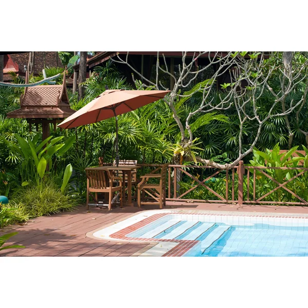 California Umbrella - 9& Aluminum Market Umbrella F22 - Antique Beige Champagne - Olefin