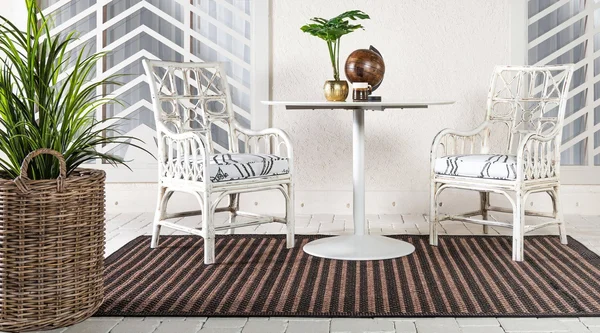 Bridgeport Home Pashio Pas6 Black 4& x 6& Area Rug - Black
