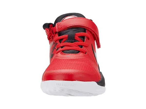 Nike Team Hustle D 9 Flyease Little Kids& Shoe