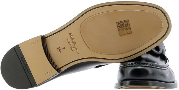 Salvatore Ferragamo Men's Rolo 10 Leather Loafers - Nero - Size 11.5
