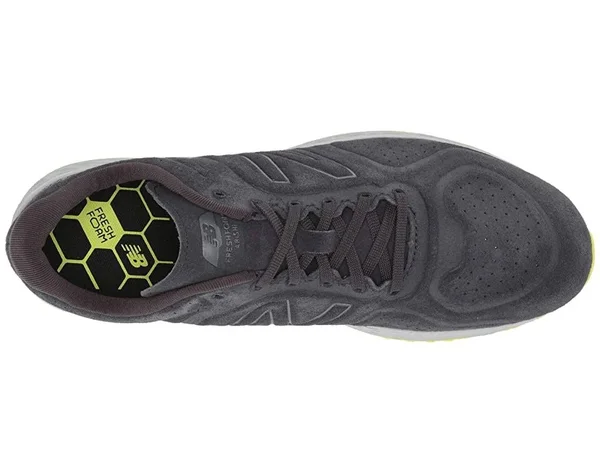 New Balance Men's Fresh Foam Arishi V2 Running Shoe - Size: 10 4E, Black Yellow