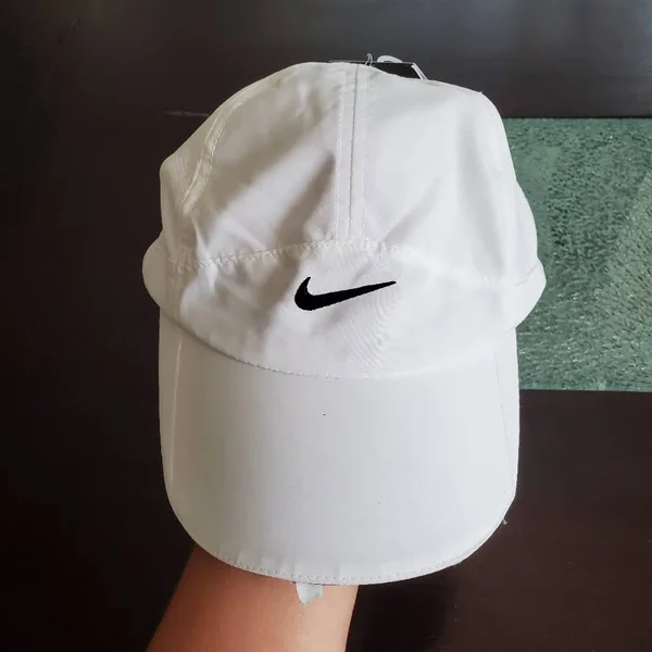 Nike Featherlight Women's Cap - White