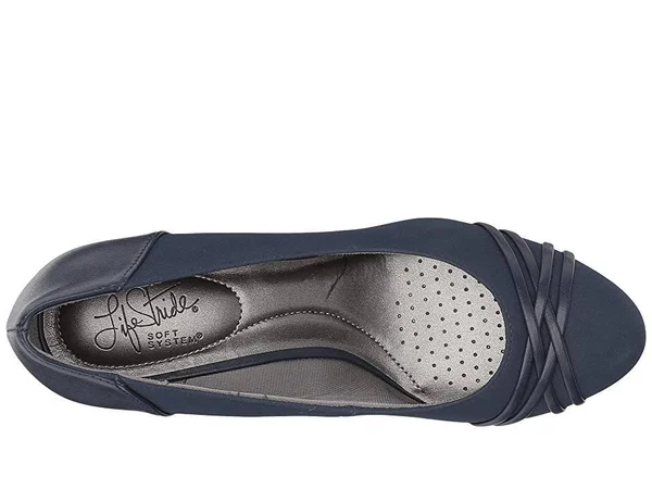 LifeStride Women's Pascal Dress Pump