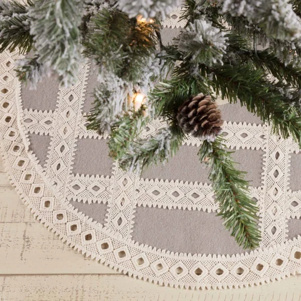 Margot Red Tree Skirt - 48x22